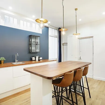 Apartment Rent A Room - Charon 3