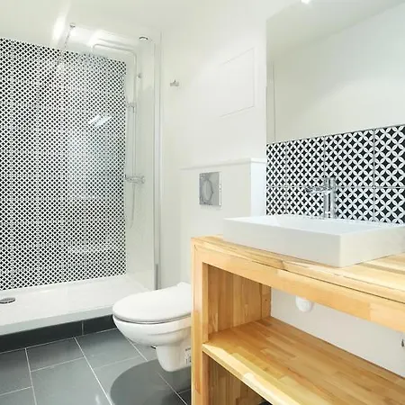 Rent A Room - Charon 3 * Paris